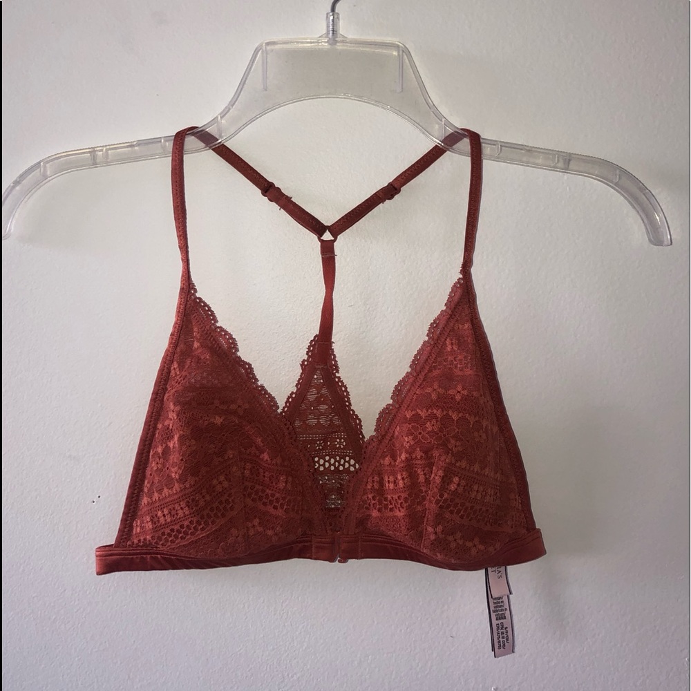 Victoria’s Secret lace bralette
